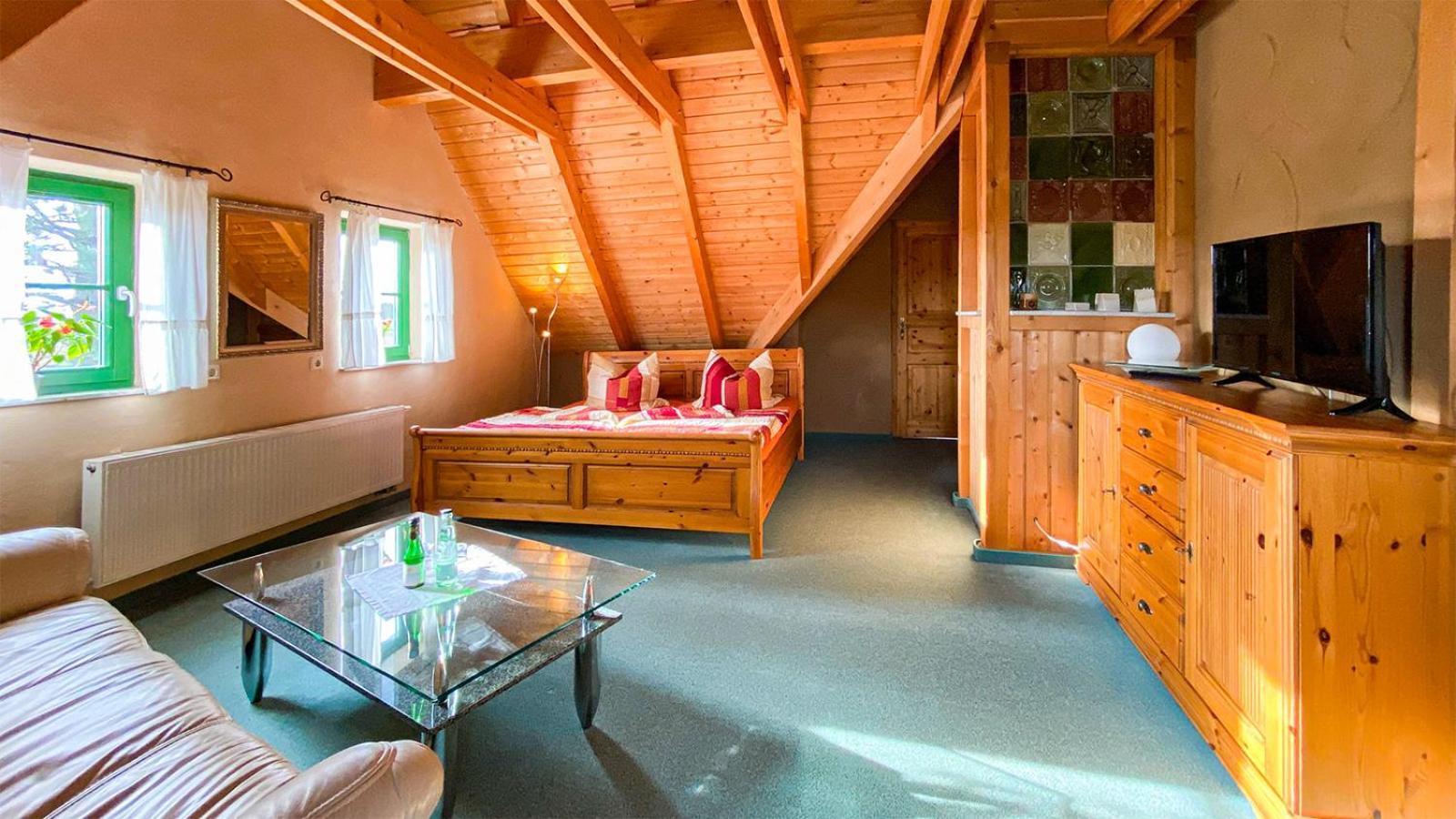 Hotel Olbernhau Mit Sauna - Kleines Landhotel Zur Ofenschenke المظهر الخارجي الصورة