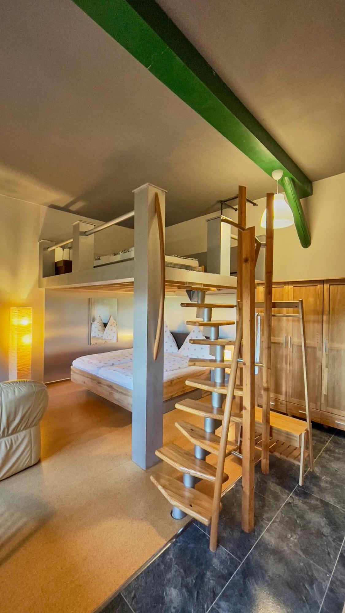 Hotel Olbernhau Mit Sauna - Kleines Landhotel Zur Ofenschenke المظهر الخارجي الصورة